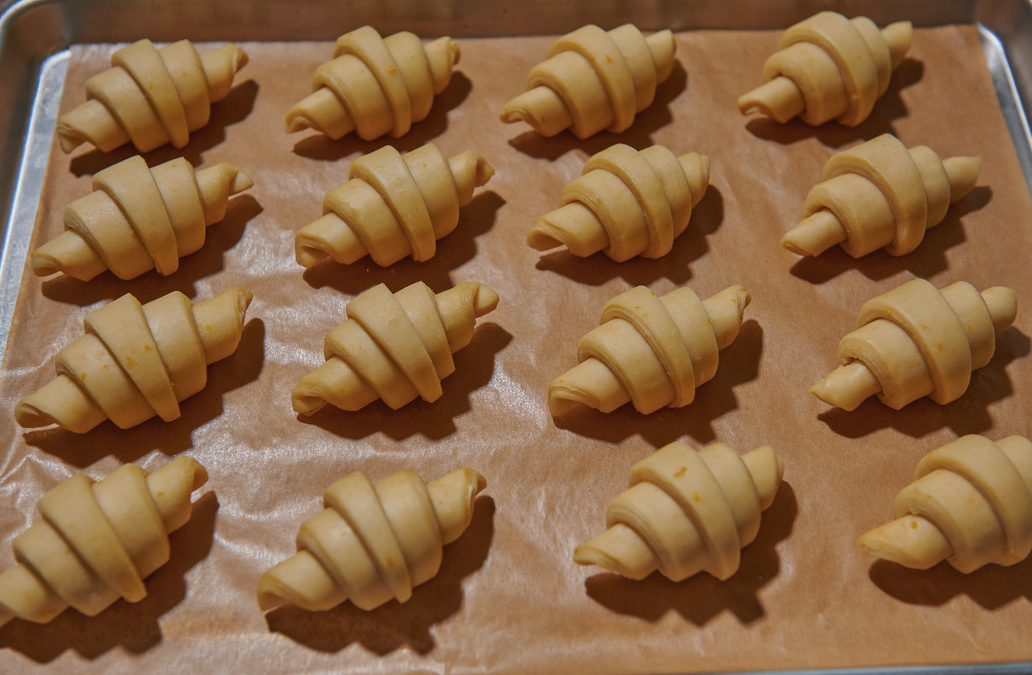 Classic Butter Moon Box